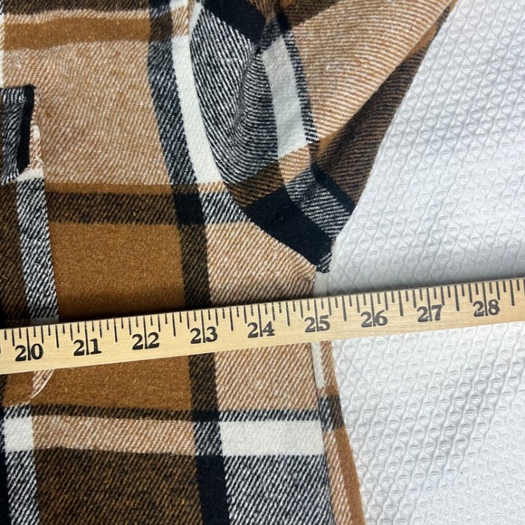 Womens Long Plaid Flannel Oversized Shirt Jacket Sz 18W Brown Black Long Sleeve - Picture 5 of 8